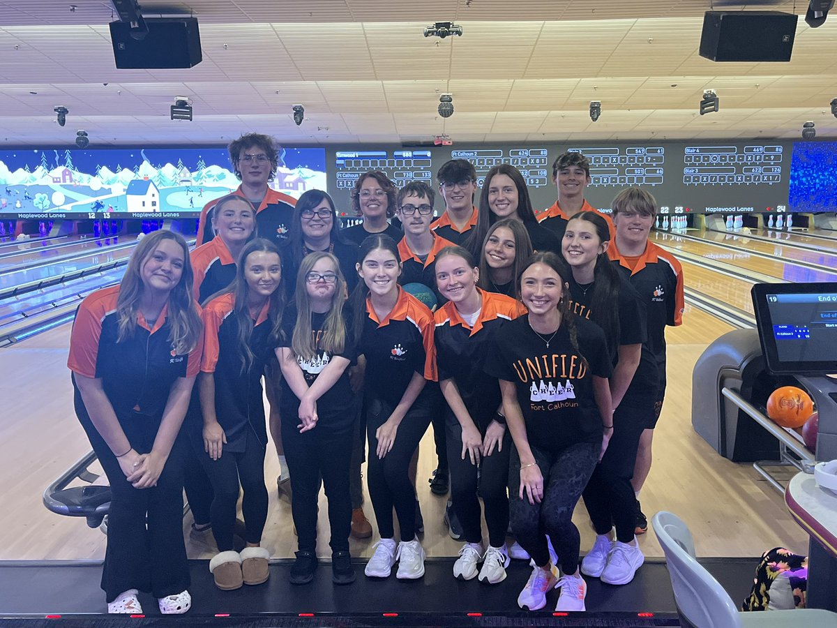 FCUnified's tweet image. Fort Calhoun took 1st🥇and 3rd🥉 place out of 8 teams at our first home meet! We are so proud of our teams!