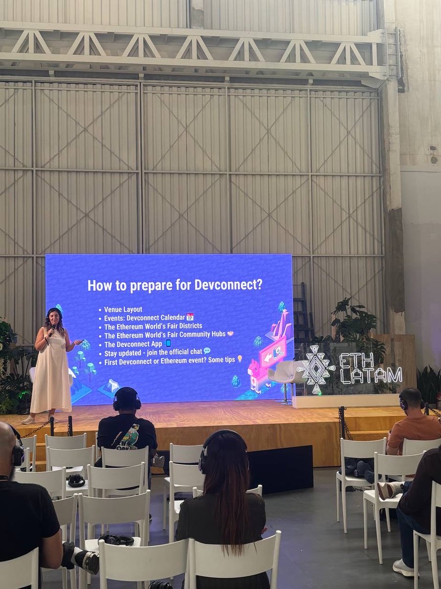 EFDevcon's tweet image. We went to Brazil to be part of @ethlatam 🇧🇷

Another great Ethereum event for the builders in Latin America!

Road to Devconnect is getting better and shorter, only 5 days remaining!

are you ready fren?