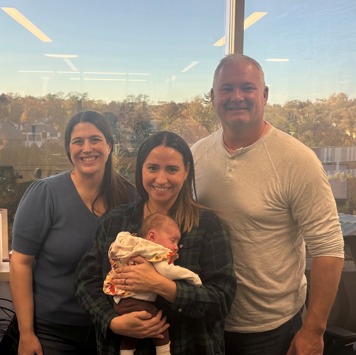 Best day! So excited to get to meet the newest member of the team and to catch up with her mom. 😊 We miss you, Jess!