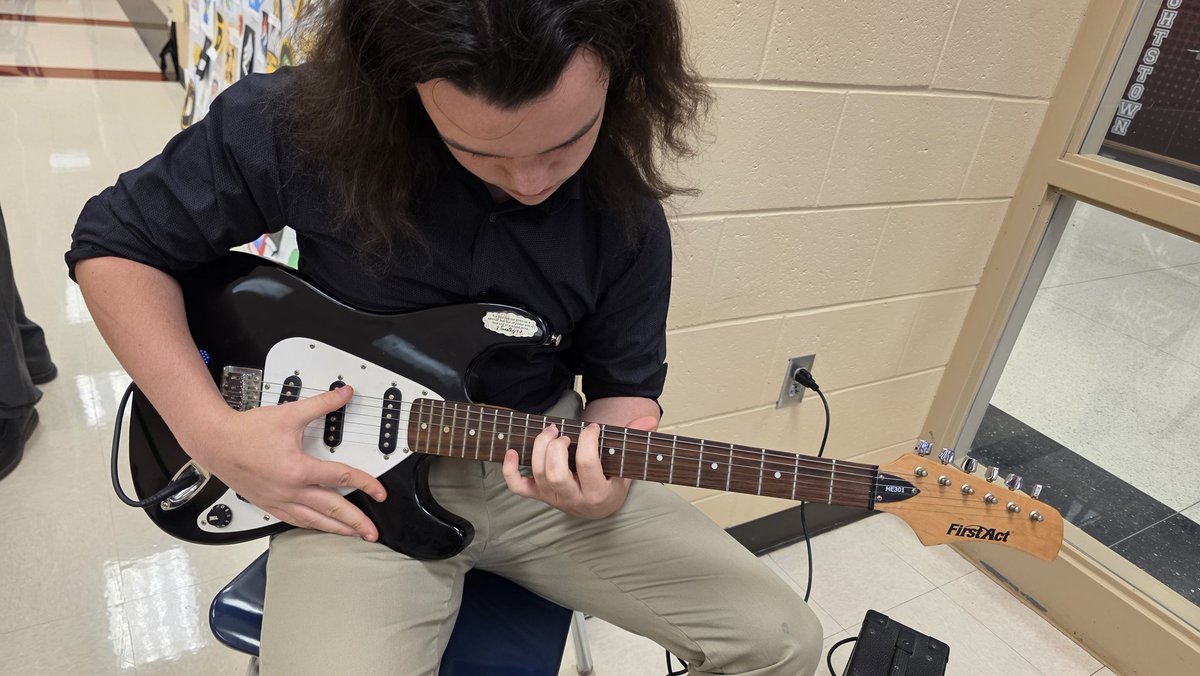 Veterans Day breakfast was delicious. Thank you for the food. My favorite was the chocolate chip cookie. Why shouldn't breakfast have dessert? 🇺🇲🦅🍪