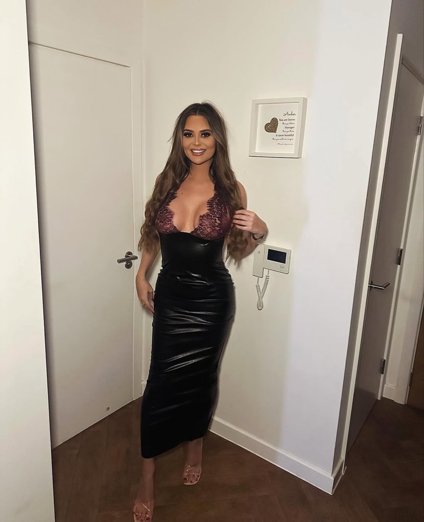 Banging Hotties (@banginghotties) on Twitter photo 