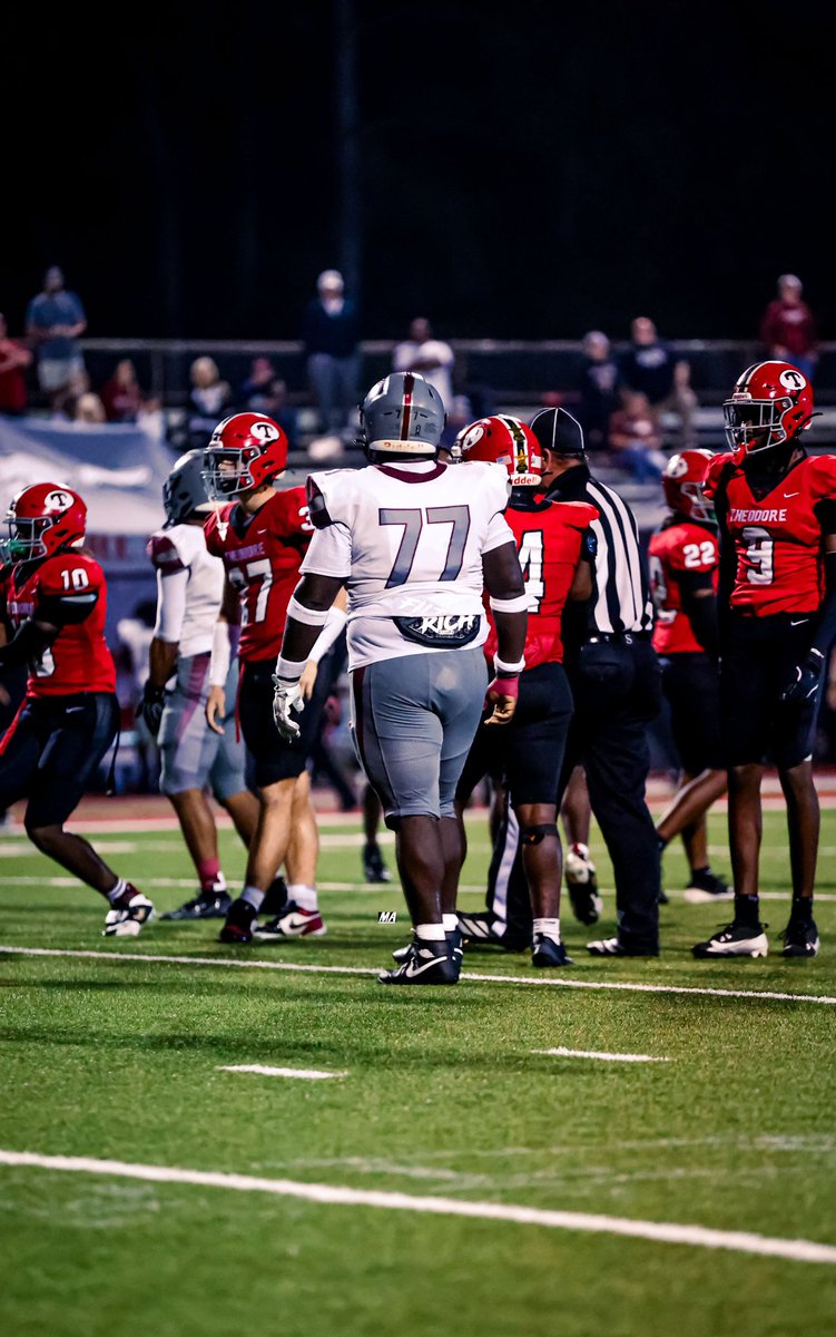 Macin James tweet media