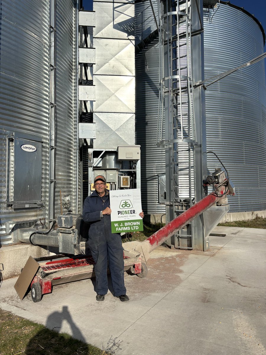 Walt has been a #Pioneer100 customer since 1968. During that time he also grew seed corn for the company for about 20 years! <a href="/CortevaCA/">Corteva Canada</a>