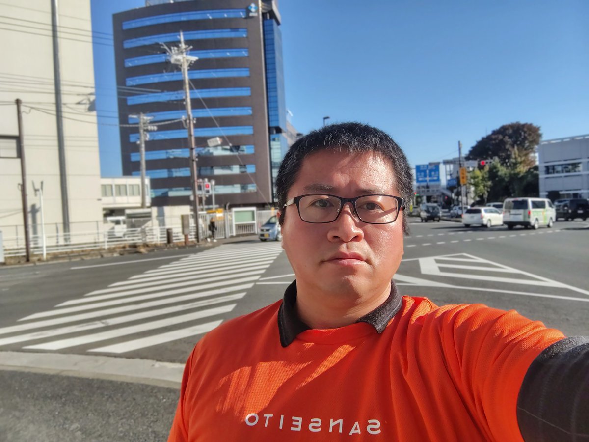 sanseito_gunma's tweet image. 🟠11/12挨拶活動🟠#参政党群馬
📍前橋市西大室西
今朝も陽射しのあたたかい、清々しいスタートを切れました✨🌞
📍高崎市上豊岡
今朝はニューフェイスの女性ドライバーが窓から手を大きく振って下さいました！
📍前橋NHK前
何人かのドライバーさんに手を振って頂けるようになってきました。