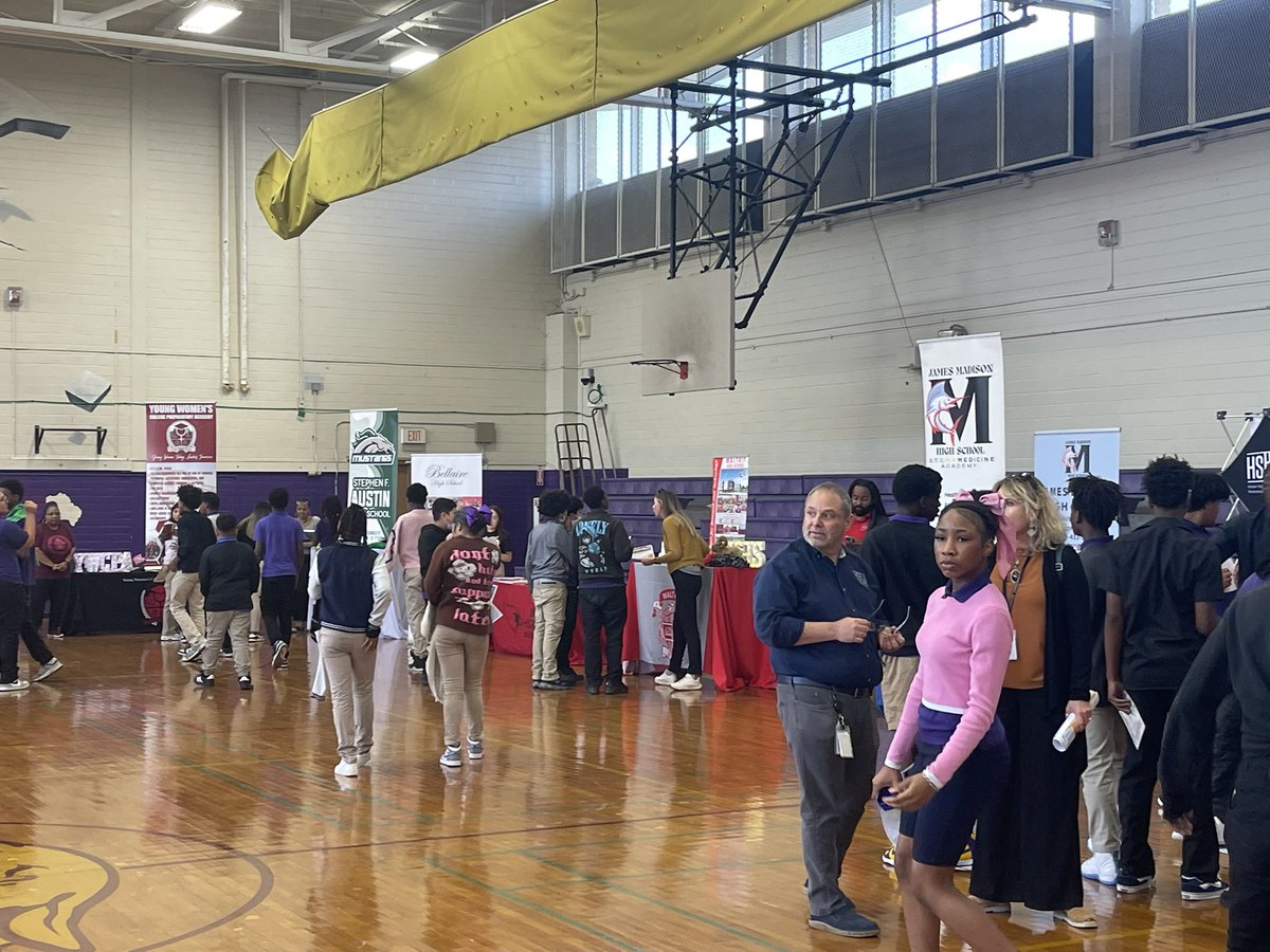 Key Middle School tweet media