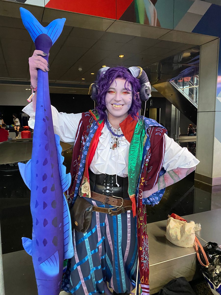 nr1mitskistan's tweet image. found these again LMAO still some of my fave mollymauk pics