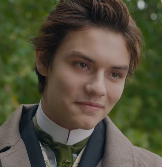 SeriesBrasil's tweet image. O romance entre Tewkesbury e Enola será muito mais explorado em Enola Holmes 3.