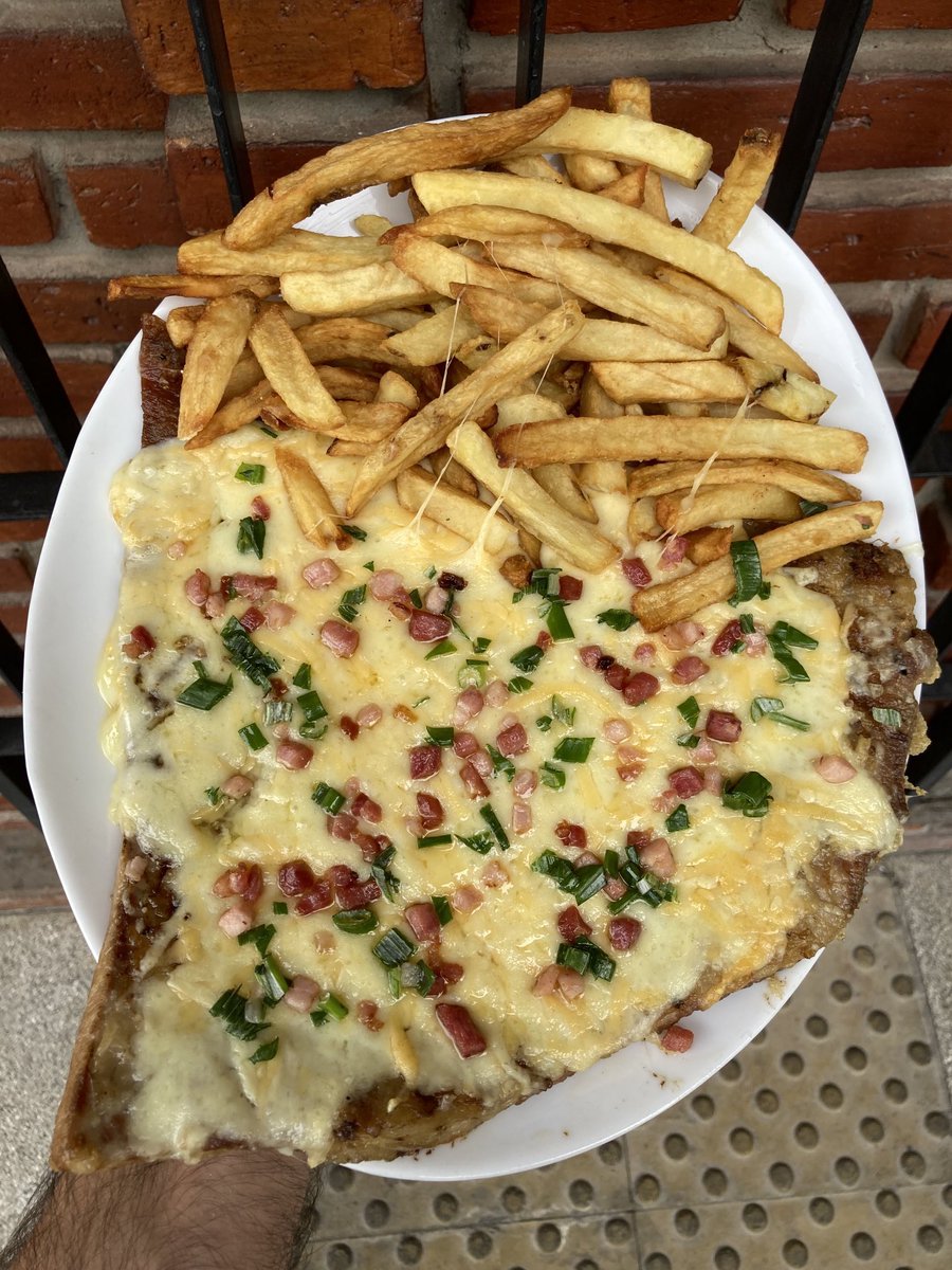 Una foto no te puede dar hambre.

La foto: