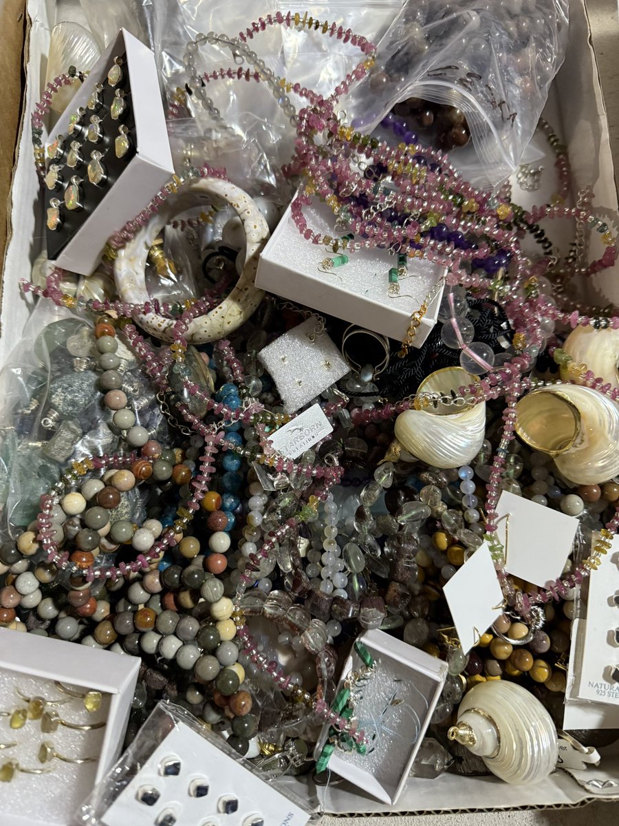 ArtByJac tweet media