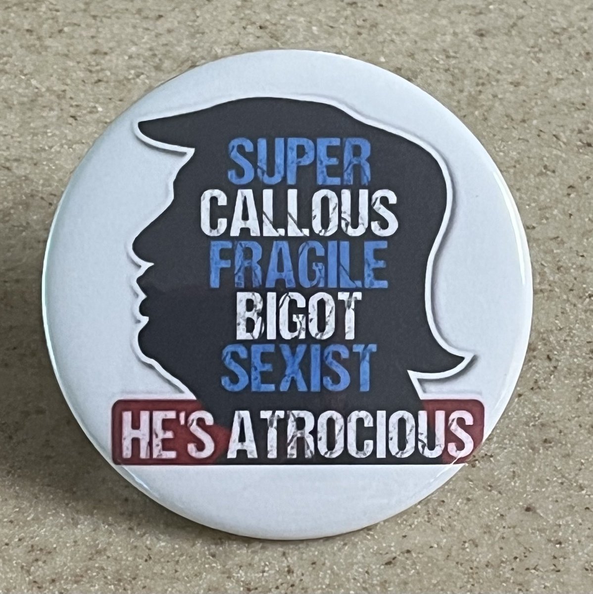 marythebuttonmaker.etsy.com/listing/154268…