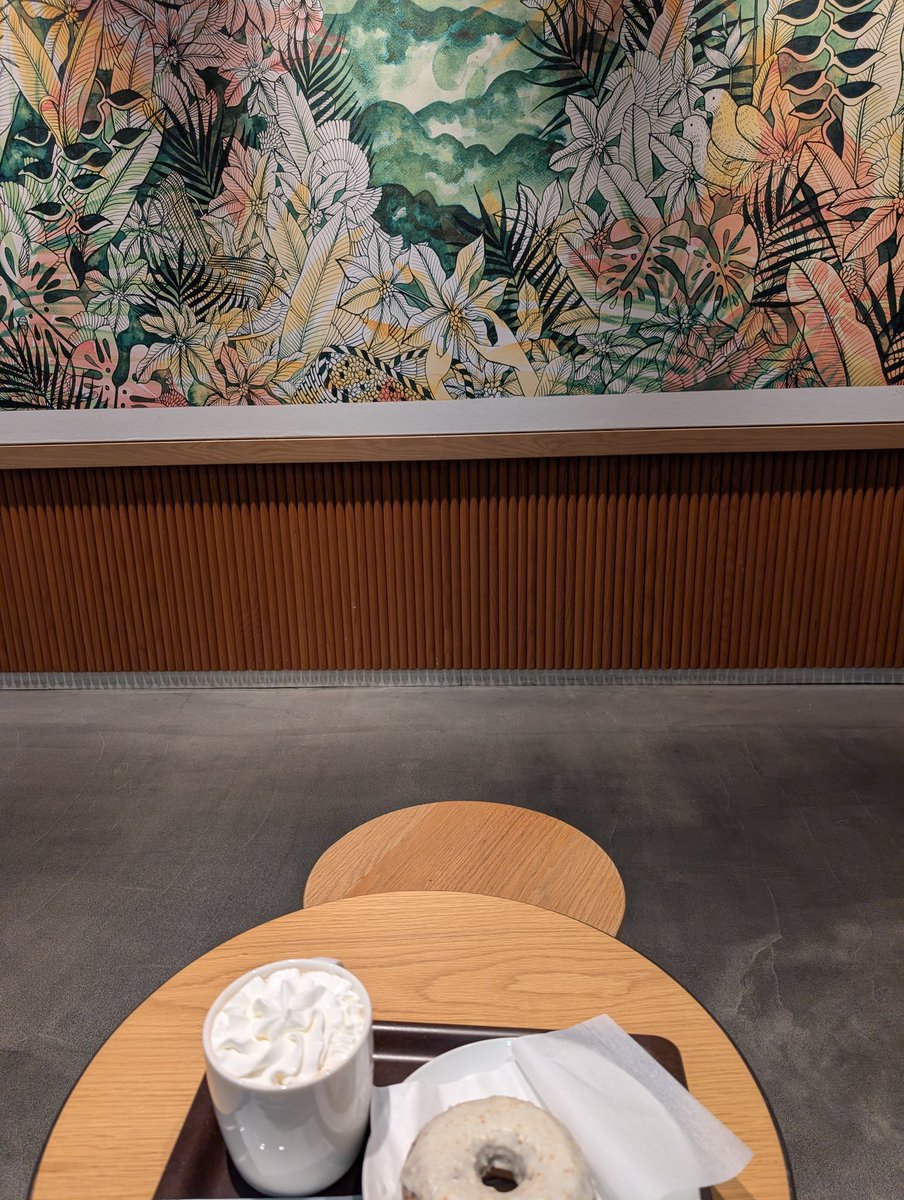 おはようございます🍀
今日も宜しくお願いします
今朝はよい場所💕
見つけました🥰
そのようなわけで
今日もよい一日を
お過ごしください👍🌈