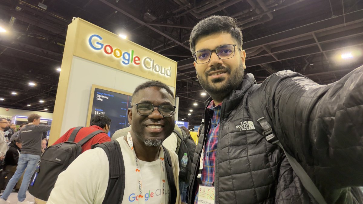 Anmol Krishan Sachdeva 🎤🗣 | #KubeCon #EuroPython tweet media