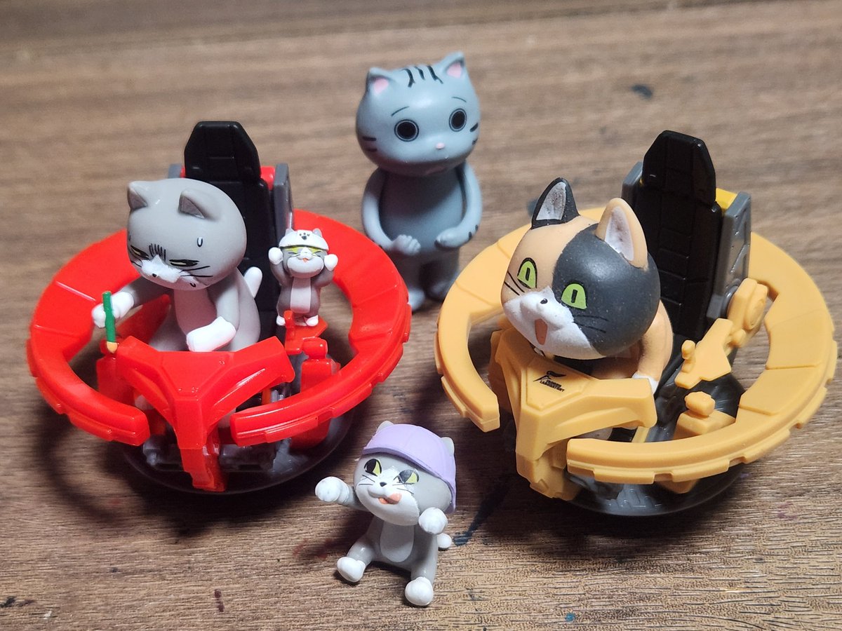 小物 atticustorre おはます さて今日はどうなるのか、動向を見守りつつやっていきましょうか