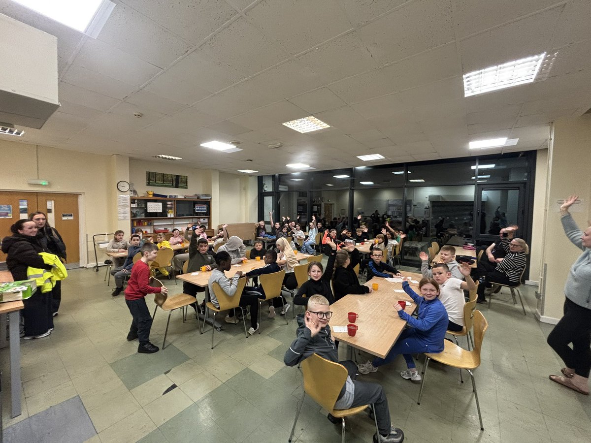 Langfaulds Primary School & LCR tweet media