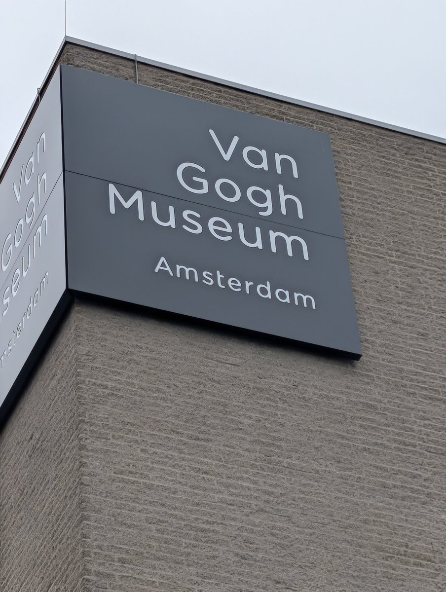 expomich tweet media