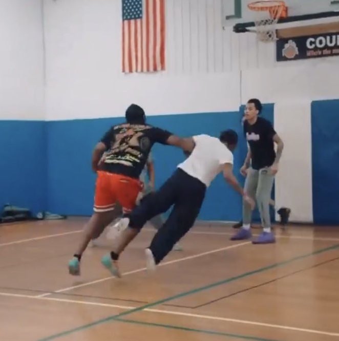 Flee With The Grippaz Gone tweet media