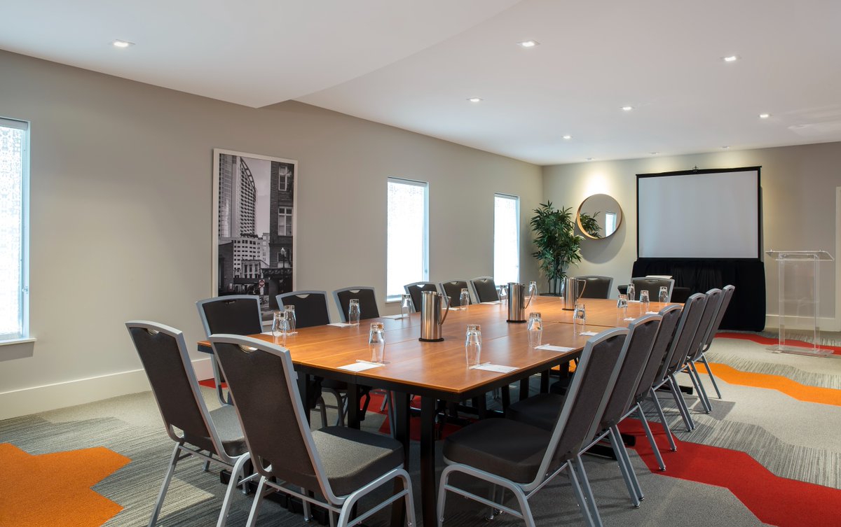 🥂 Celebrate, connect, and create memories at Avanti International Resort!

Click the link to take a virtual tour today and start planning your celebration or meeting with us: ow.ly/RoyG50XmOmy