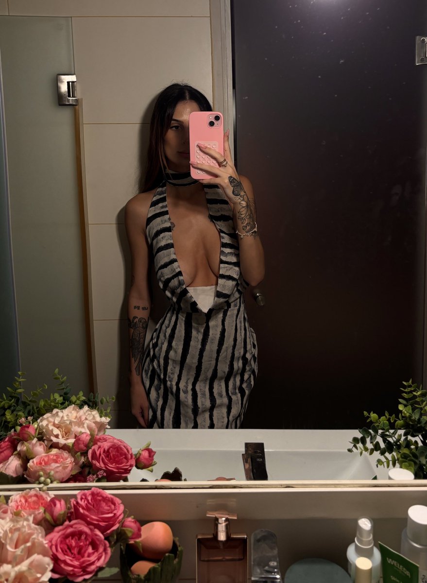 🫵🏽 audumb tweet media