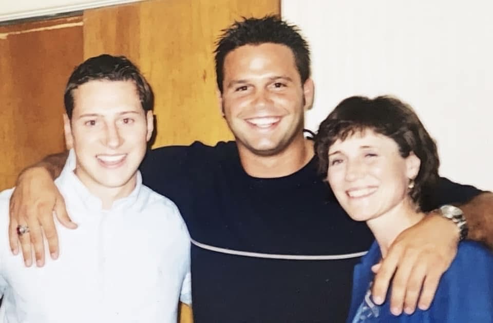 Happy Birthday 🎉 to one of my oldest and dearest friends....Pictured here with his wonderful mother ❤️ Circa 2002 
#Majiah #Mishy #GreenwoodGoliaths #VerySimple #Barbados #Muskegon #Galilee #NymarkPlaza #Tetany