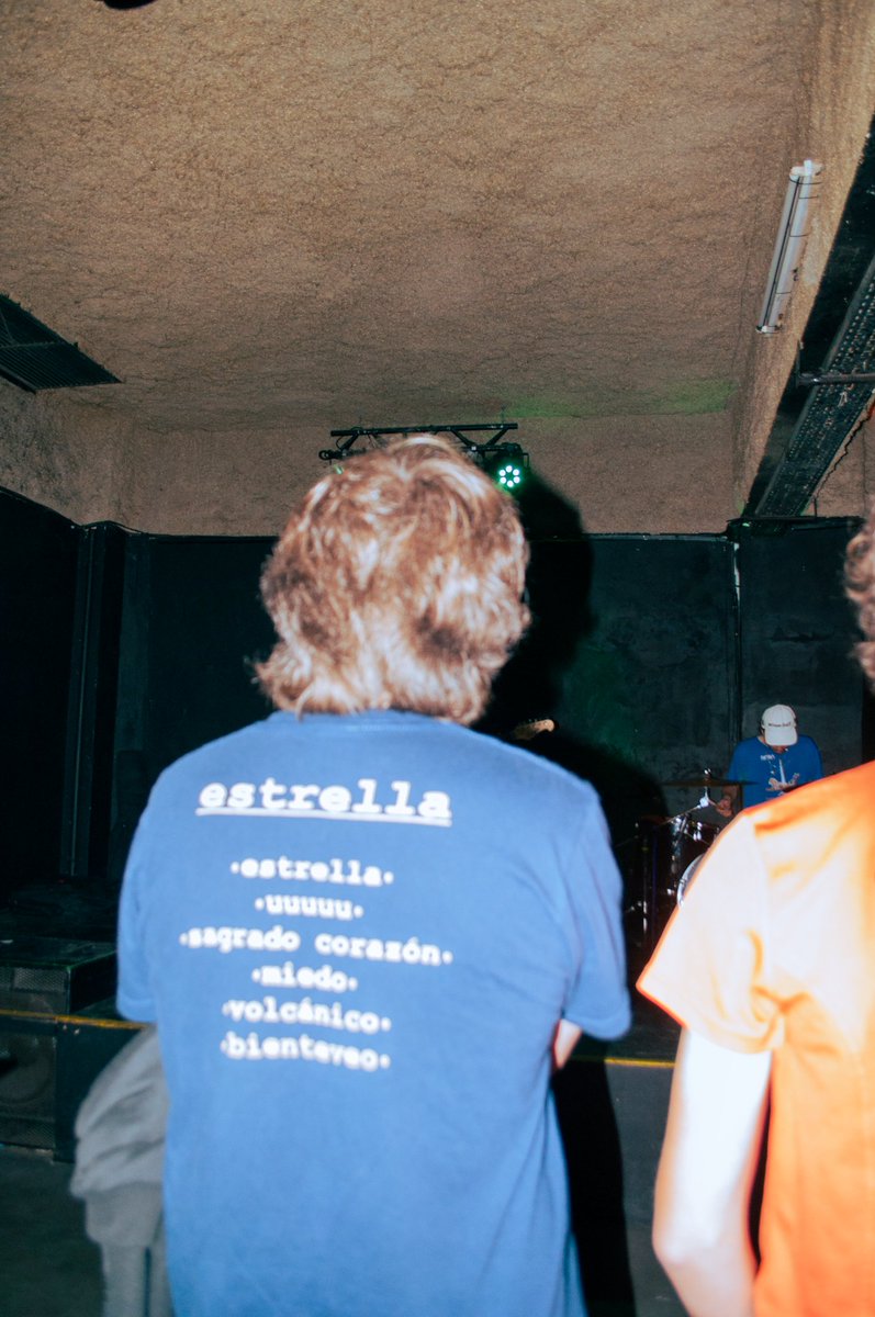 uncuartocd's tweet image. ¡Pasó nuestro primer martes del Cortá La Semana!

Infinitas gracias a Estrella, Centenario, Elhombreanormal, y @anomaliaed por ser parte 🫰🏻

📷: @awicked_mind