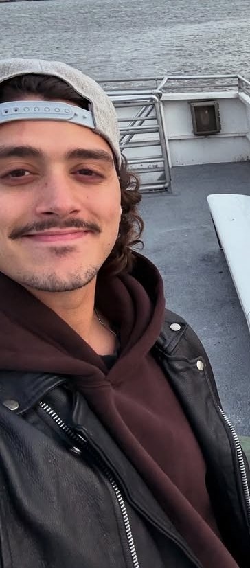 tonythinkerr's tweet image. 🤏🏽