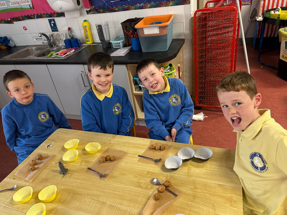 Ró-dhéanach do go leor daoine, ach iontach do na daoine óga”, image size:1200x900