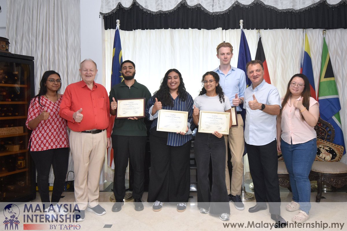 Internship in Malaysia tweet media