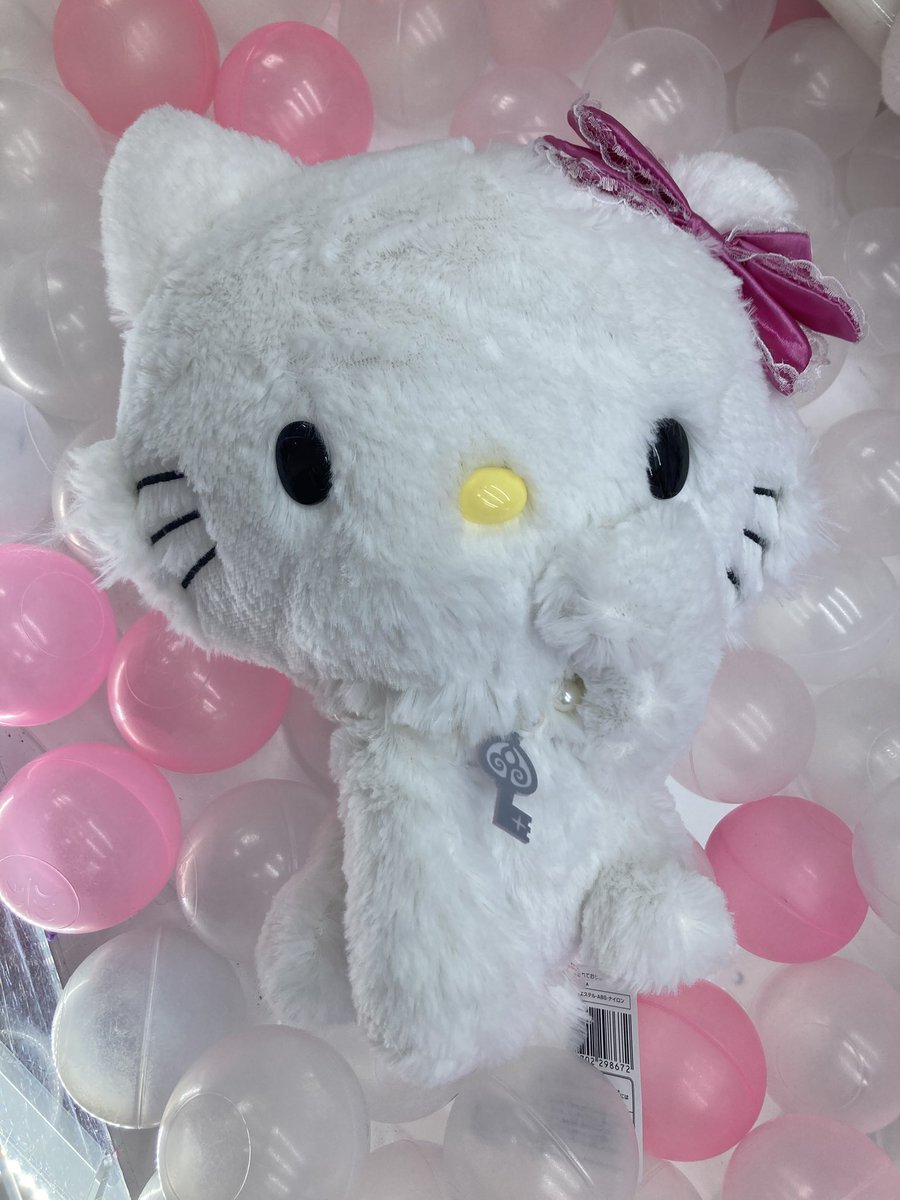 1Fプライズ】新景品情報🆕 チャーミーキティ毛づくろいBIGぬいぐるみが