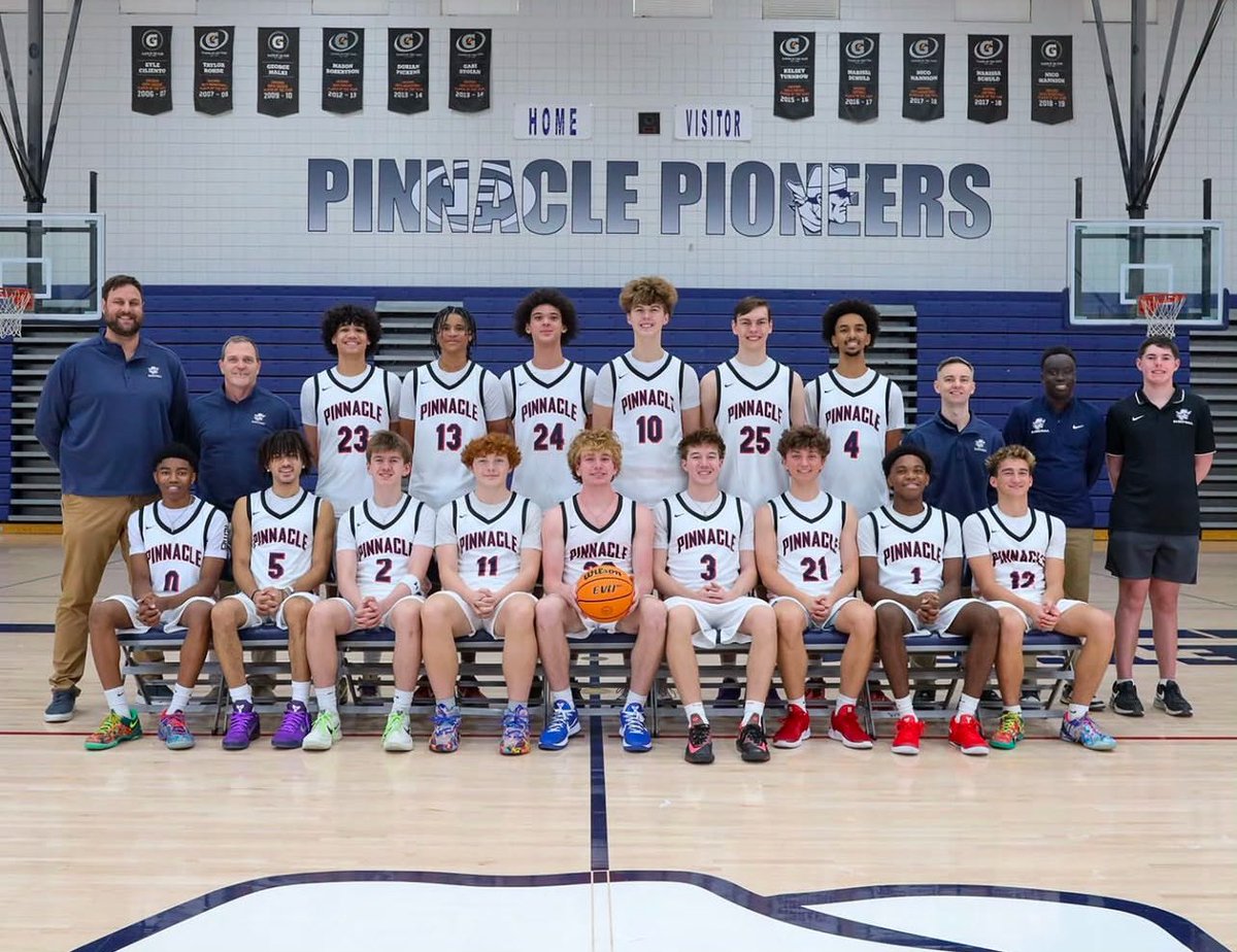 PinnacleBball's tweet image. 2025-2026 Pinnacle Varsity 
Head Coach: Charlie Wilde (Year 26)
Asst. Coaches:
Nathan Stumpf (Year 12)
Taylor Rohde (Year 8)
Awak Ring (Year 2)