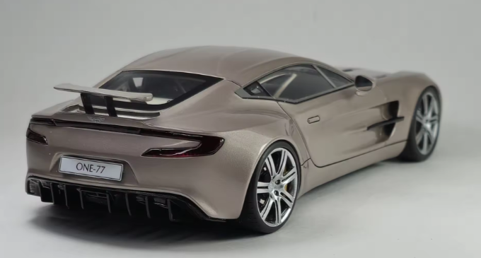 ake56120798's tweet image. 🚨Restock Alert! 100 units of 1/24 Aston Martin ONE77 resin model by Alpha Model are back! 
Grab the iconic supercar replica—limited stock, 
act fast! 🏎️💨alphamodelkit.com/AM02-0086-p652… 
#AstonMartinONE77 #AlphaModel #ResinModel #CarModelCollection