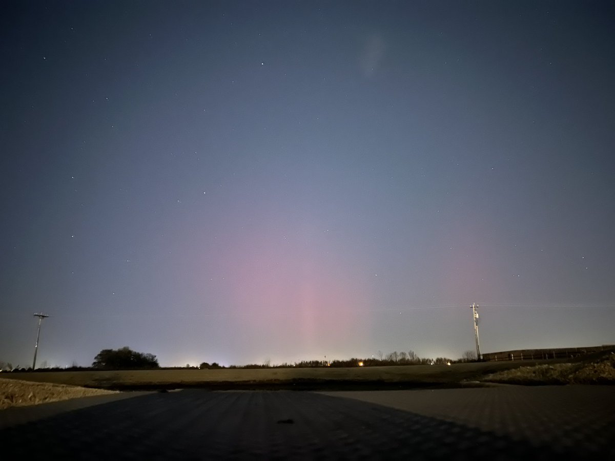 MattKoket's tweet image. I mean it’s there I guess lol