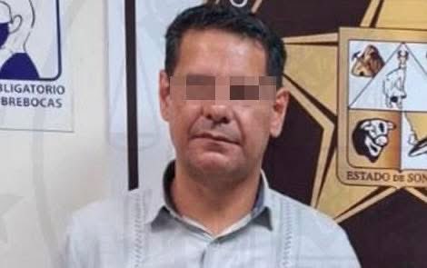 Apoderado legal de empresa de transporte es vinculado a proceso por falsedad en declaraciones

Aportó el nombre de un chofer que no viajaba en el autobús accidentado

Hermosillo, Sonora.- La Fiscalía General de Justicia del Estado de Sonora (FGJES) obtuvo la vinculación a proceso