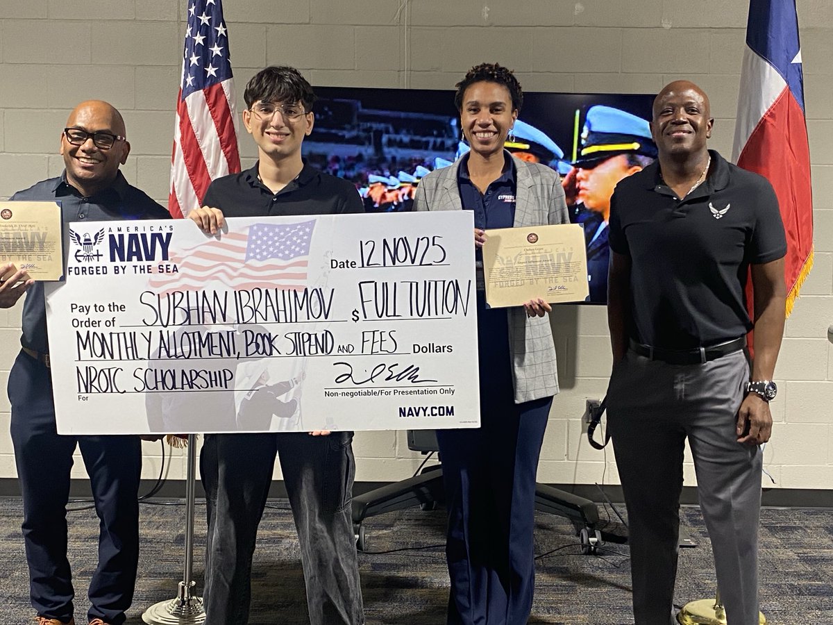 2015CSPrincipal's tweet image. Today our AFJROTC Cadet Subhan was awarded a $200k scholarship to the college of his choice to study in the NROTC program! His counselor, Ms. Green was awarded the Impactful Influencer Award for her support of him and other scholars!! ⁦@CySpringsHS⁩ #AllDayEveryDay