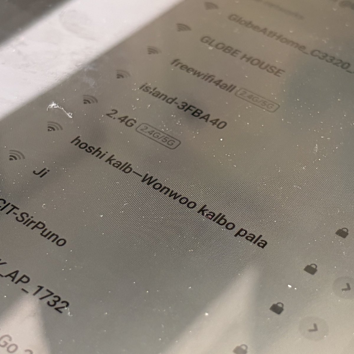 Gusto ko lang naman maki-connect, nasaktan pa😔