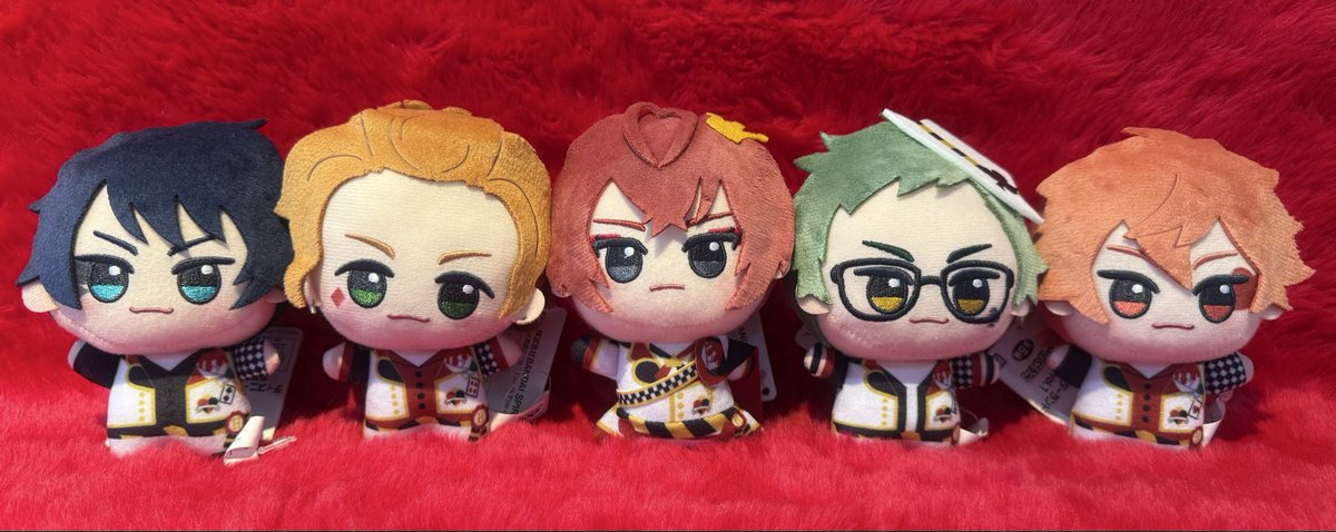 景品入荷情報】 ディズニー ツイステッドワンダーランドちびぐるみ〜寮