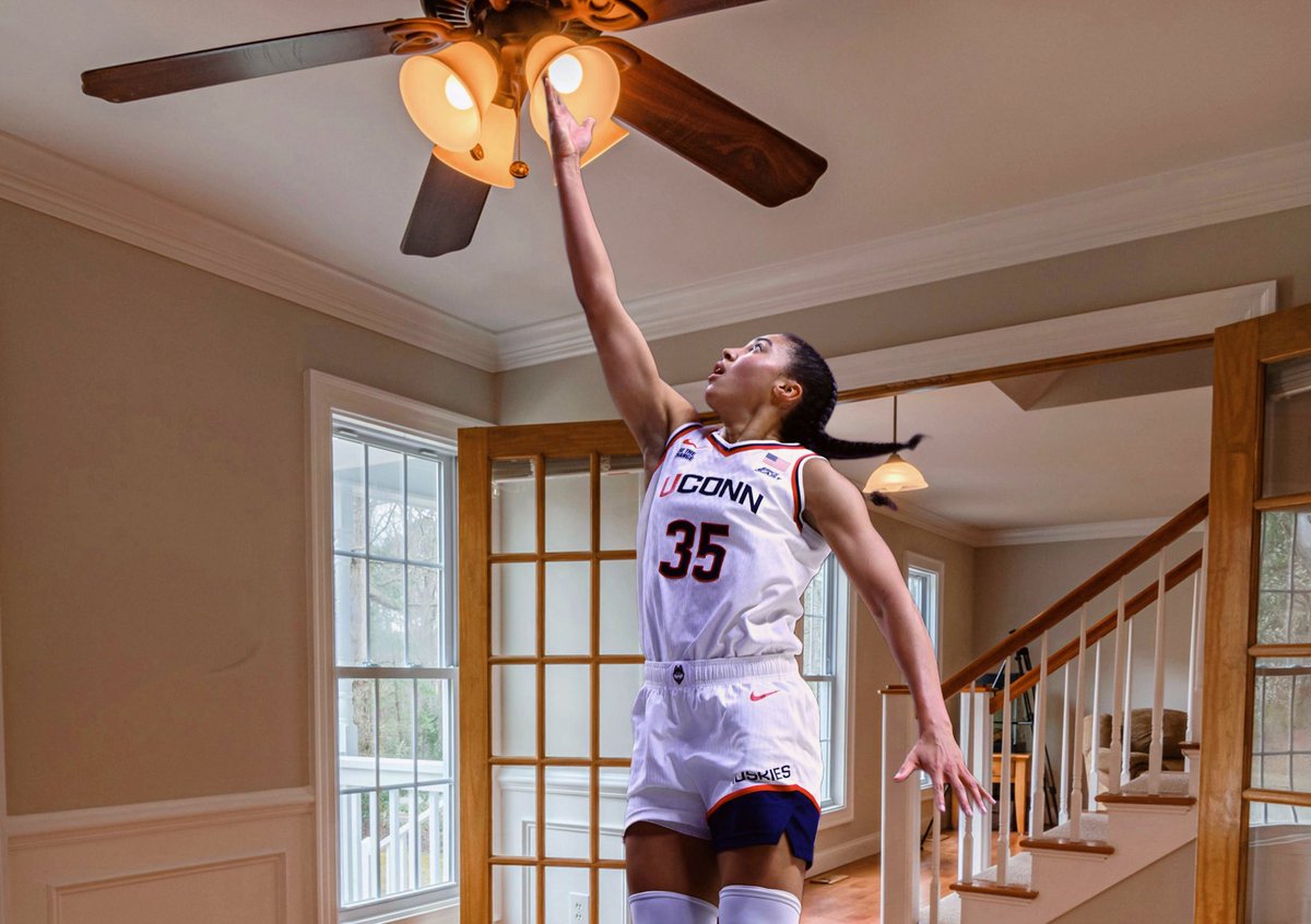 bucketsnbooks's tweet image. when I can’t reach the lightbulb that’s been flickering in my house but the humble azzi fudd is there to help #newseriesalert