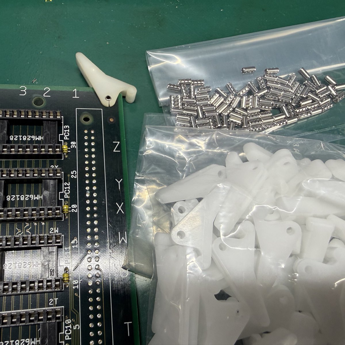 きんのじ (@v9938) / Posts / X