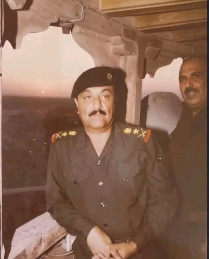 #الفريق الركن #صابر الدوري حاله صحية متدهورة جدا؛ والسلطات في سجن الناصرية  يمنعون عنه العلاج والدواء؛ علما انه اكمل محكوميته ولازال المسؤلون يصرون على عدم اطلاق سراحه؛ نسال الله ان يشافيه ويعافيه ويفرج عنه ان شاء الله 
 #كان محافظ #كربلاء، خدم المحافظة بكل صدق واخلاص دون طائفية