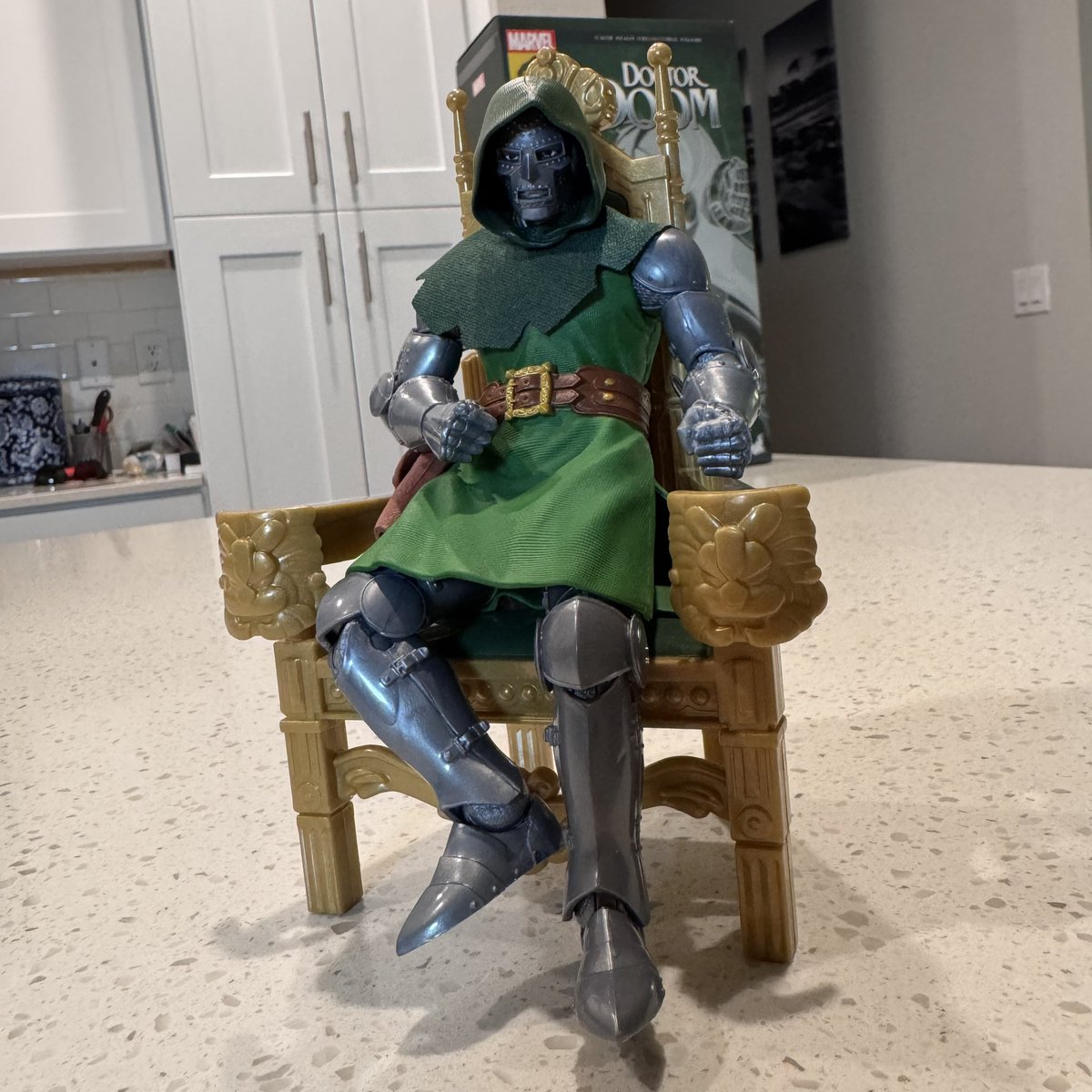 InPursuitofToys's tweet image. A look at the Snoop on the Stoop Throne paired up with Marvel Legends Retro Dr Doom, Cabal 3-pack Dr Doom &amp;amp; G.I. Joe Retro Cobra Commander. 

Link to the Throne on Walmart. #ad
walmrt.us/4qXXevI

#snooponthestoop #snooponastoop #marvellegends #marvel #gijoe #gijoeclassified