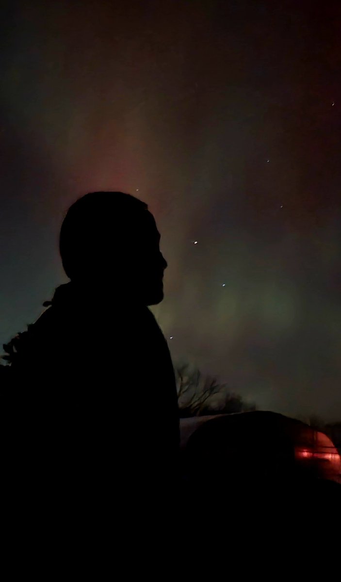 benkaeb's tweet photo. Clear tonight so we can see the Aurora... https://t.co/OD6ZNWF6zd
