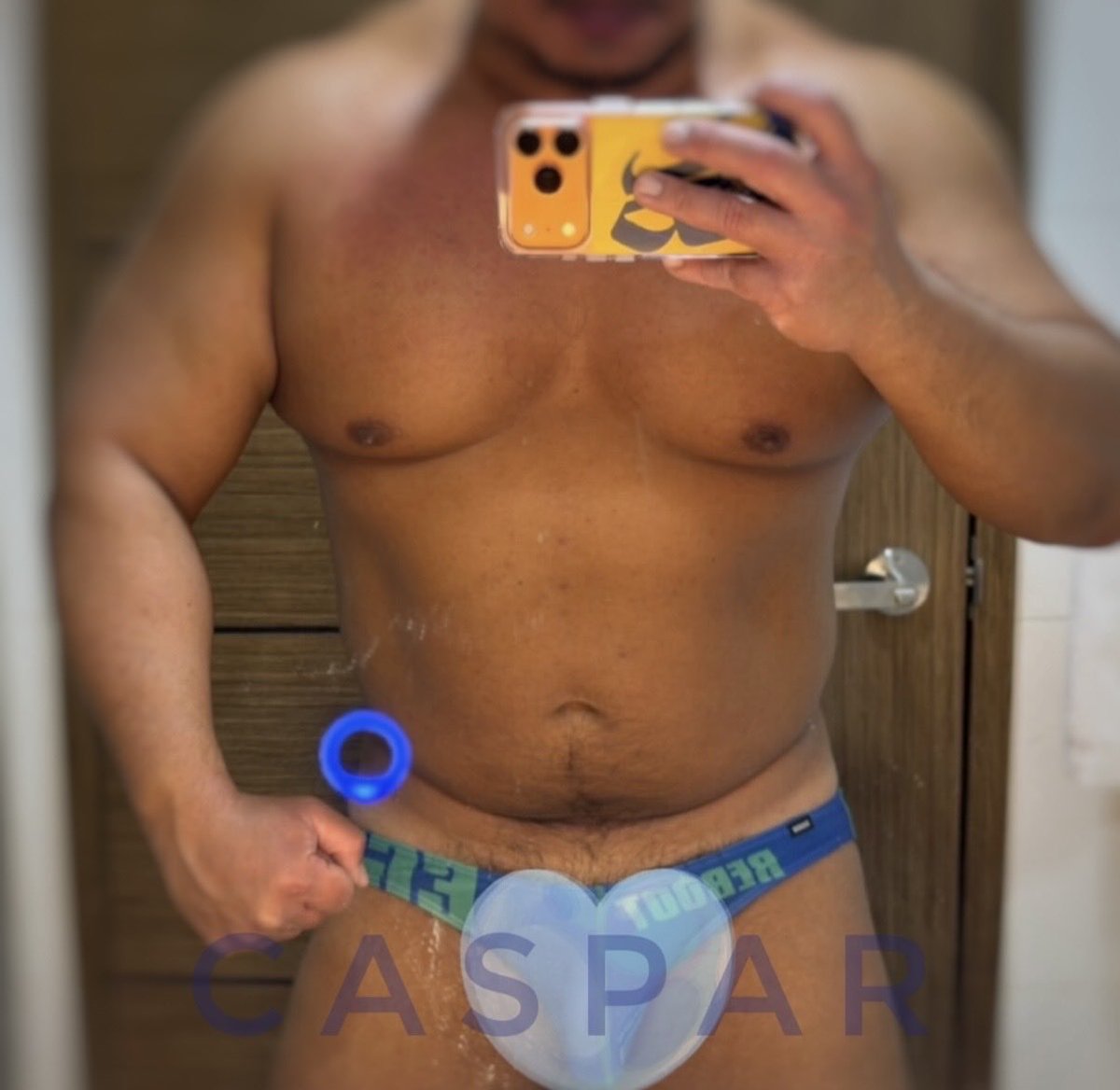 xcaspar18 tweet media