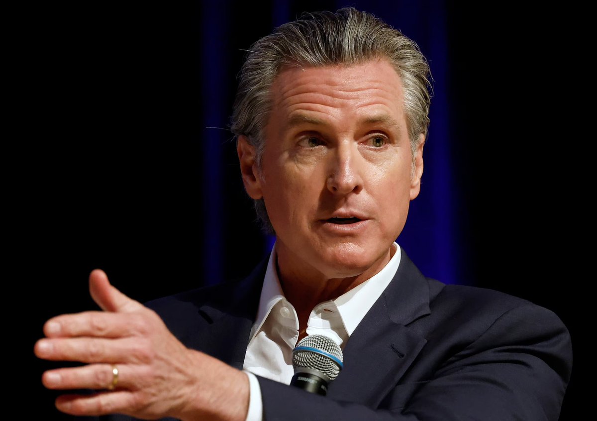 YayAreaNews's tweet image. California Governor Gavin Newsom’s former chief of staff has been arrested on charges of conspiring to commit bank and wire fraud