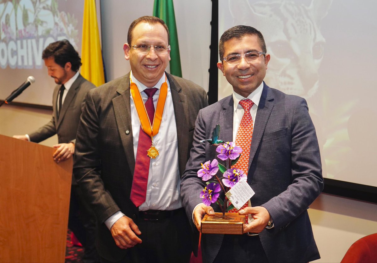 Alfred Ballesteros Alarcón tweet media