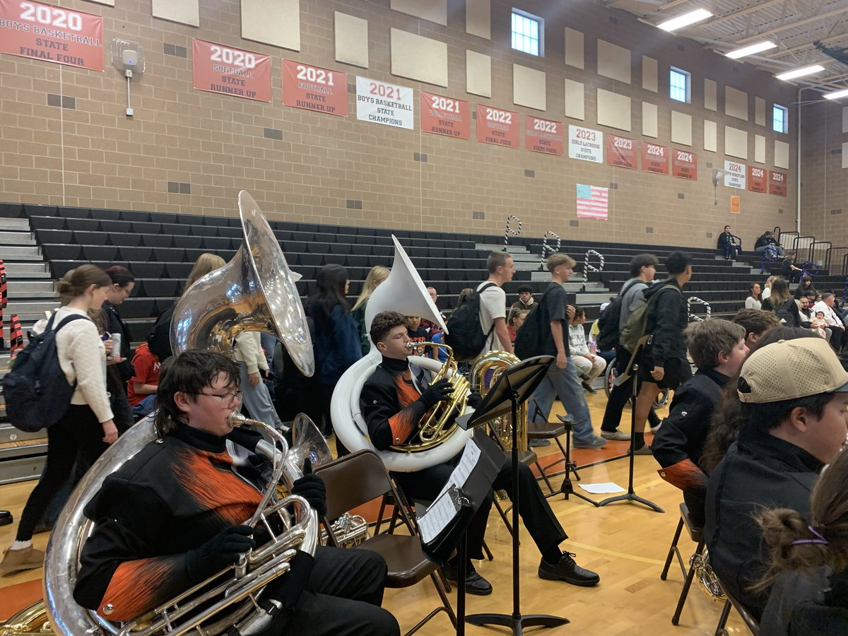 Mead HS Bands tweet media