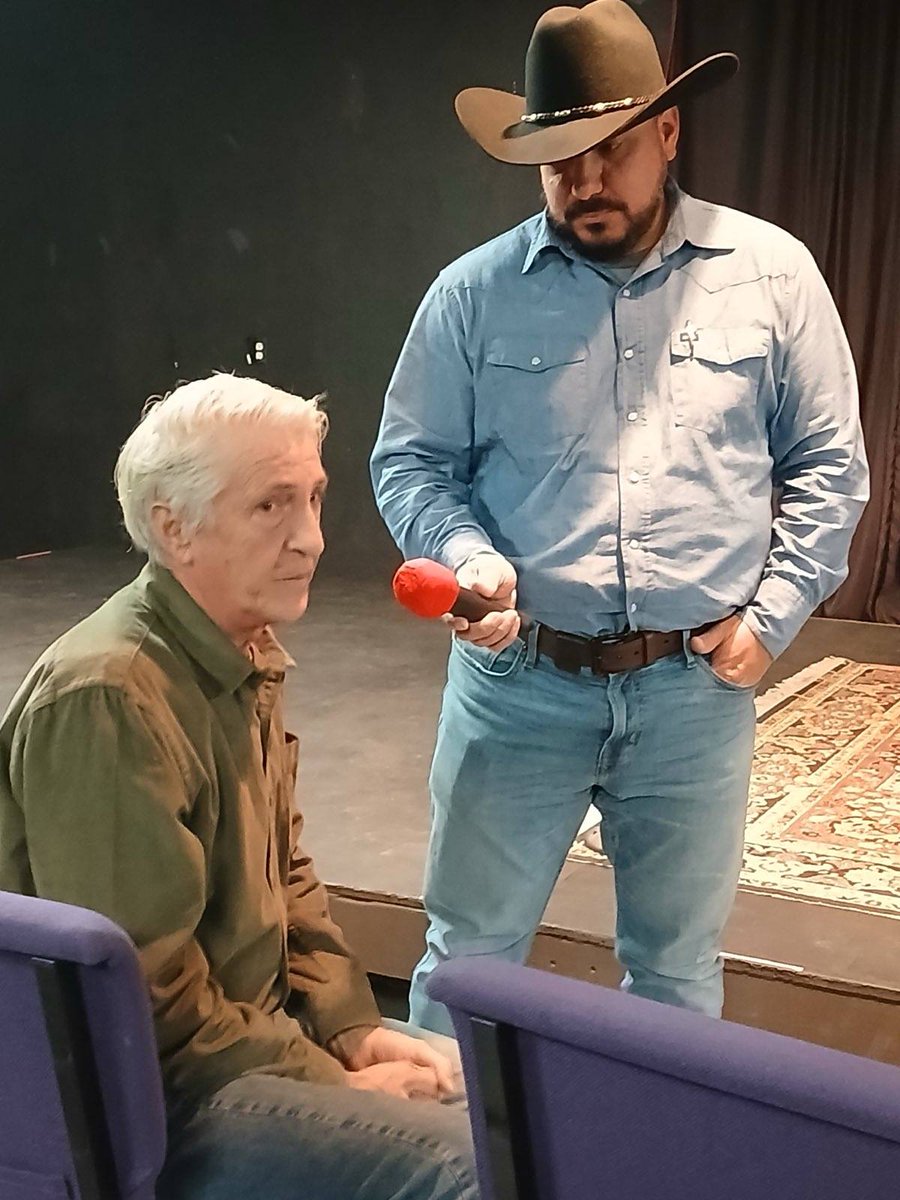 CarsonForTexas's tweet image. Huge thanks to Sal Baldovinos and the Concerned Citizens of Tyler County for hosting such a fantastic townhall in Woodville! 

I also enjoyed meeting Sam Haney, Board President of the Emporium Stage. Thank you, Sam!

#HD9 #CarsonforTexas #yourvoiceourtexas #txlege