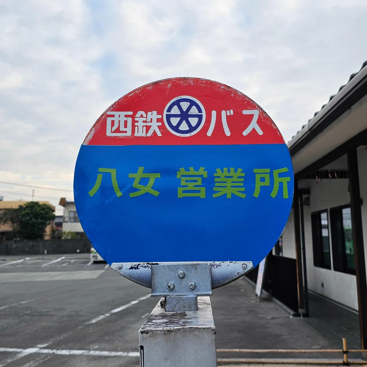 G5mDZKUa8AA--YB?format=webp&