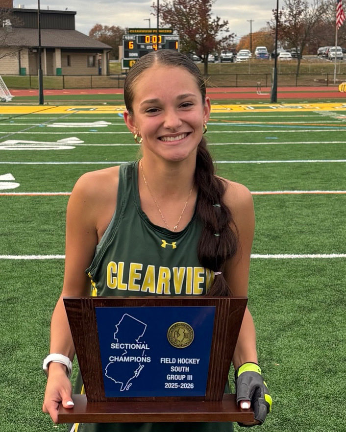 TimConklin3's tweet image. All smiles from our girl Celeste(CC) and the 2025 SJ Group 3 Champs @viewathletics Field Hockey TEAM…see you on Saturday the 15th @ 12pm for the State Final at Bordentown NJ HS…#viewfh #TEAM #dreambig