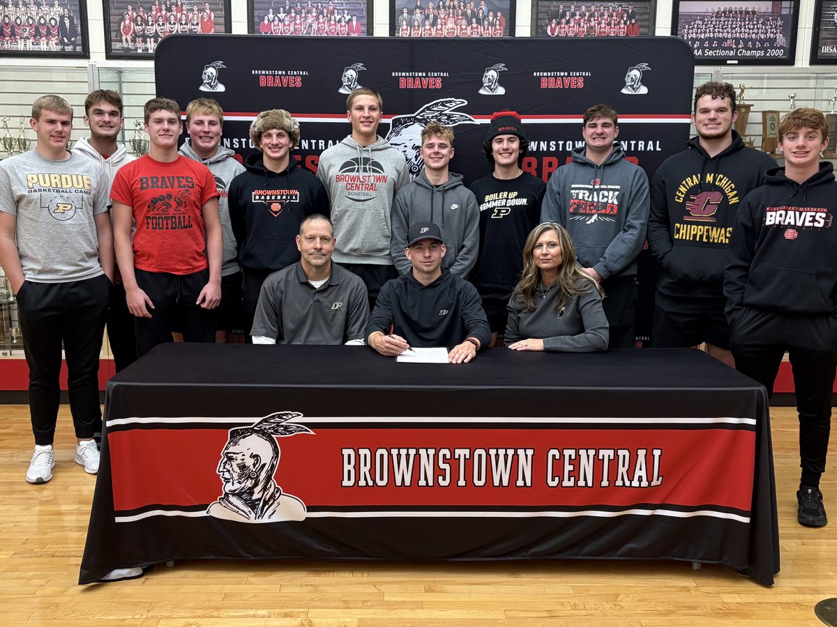 bchsathletics23's tweet photo. Congratulations to Micah Sheffer on signing to continue his academic and athletic career at Purdue University! 🏌🏼 https://t.co/FZ5clOduSK