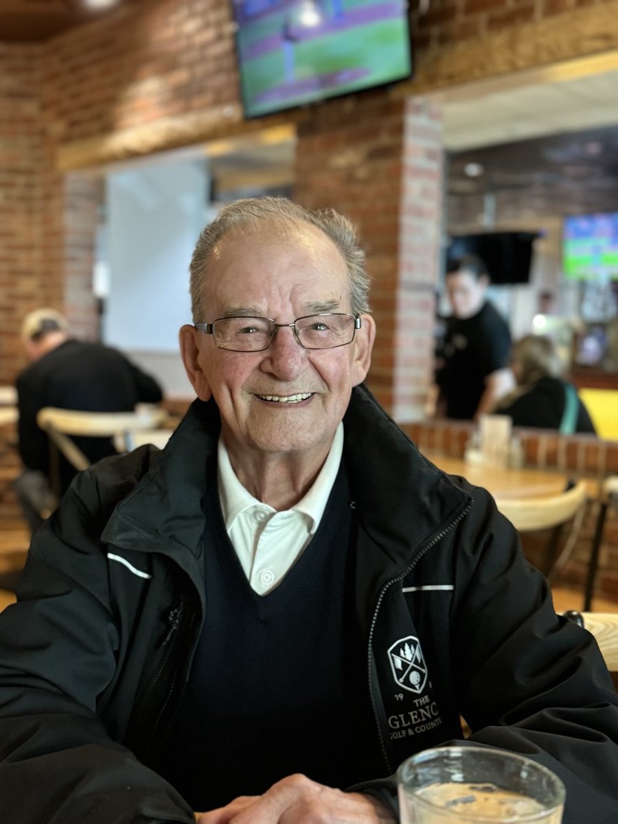 Sherry Pang ☮️ tweet media