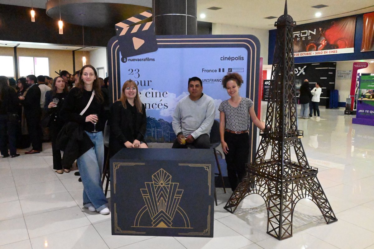 FranciaenGuate's tweet photo. 🎬✨ Ayer inauguramos el Tour de Cine Francés en Guatemala 🇫🇷🇬🇹 en Cinépolis Oakland, con cóctel de bienvenida y la proyección de La Venue de l’Avenir de Cédric Klapisch.

👉 Del 13 al 17 de noviembre, disfruten el Tour en @CinepolisGT y @SaladeArtecine. ¡Aprovechen la promo 3x4! 🎟️

Gracias a @AFGuatemala y @julioverneGT por el apoyo.

#FranciaEnGuate #TourDeCineFrancés